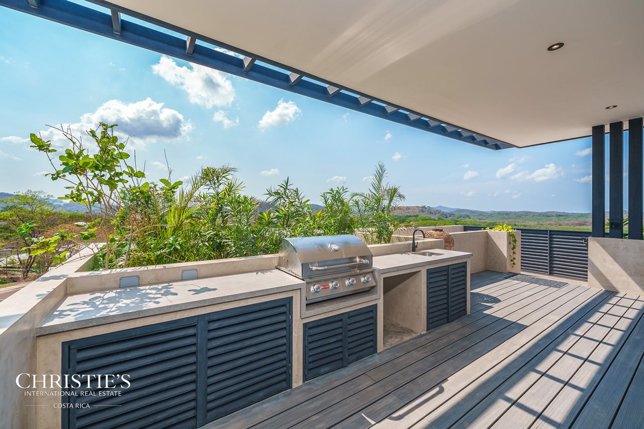 Modern Luxury Villa with Panoramic Ocean Views in Tamarindo - Villa Brisas del Mar