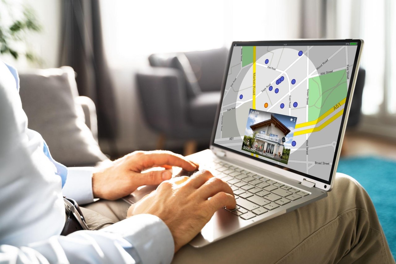 🏡 Why Some Seattle Homes Sit on the Market While Others Sell Quickly