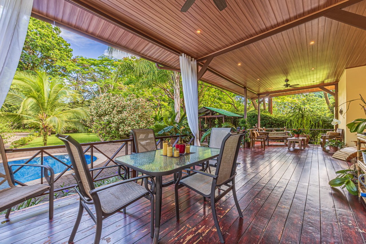 0.50 ACRES – 5 Bedroom Riverfront Modern Home, Walking Distance To Dominical!!!