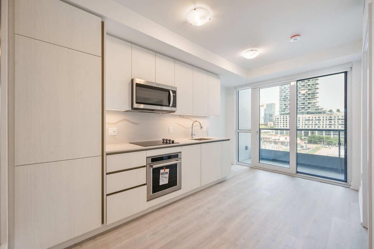 15 Richardson Street Unit:612