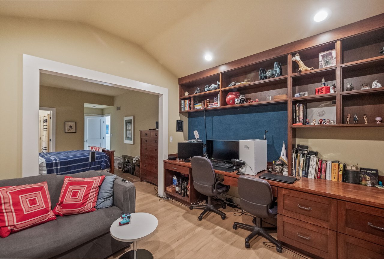 5425 Brookdale Rd, Bloomfield Hills, MI 48304