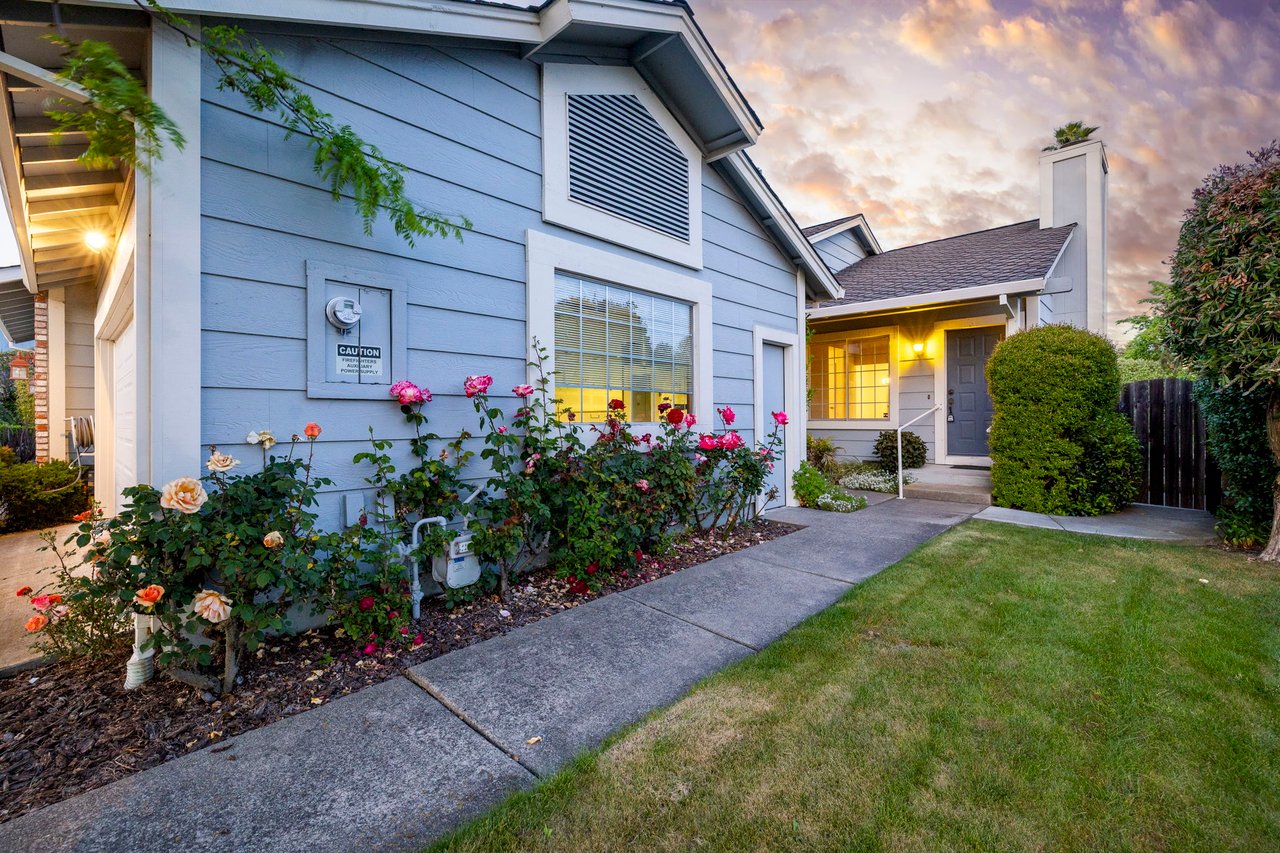 Charming Single-Level PUD in Petaluma’s Sought-After Morningstar Community