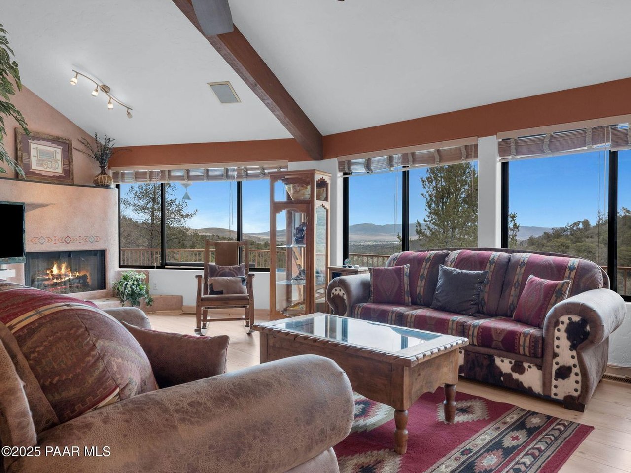 3160 Rainbow Ridge Dr