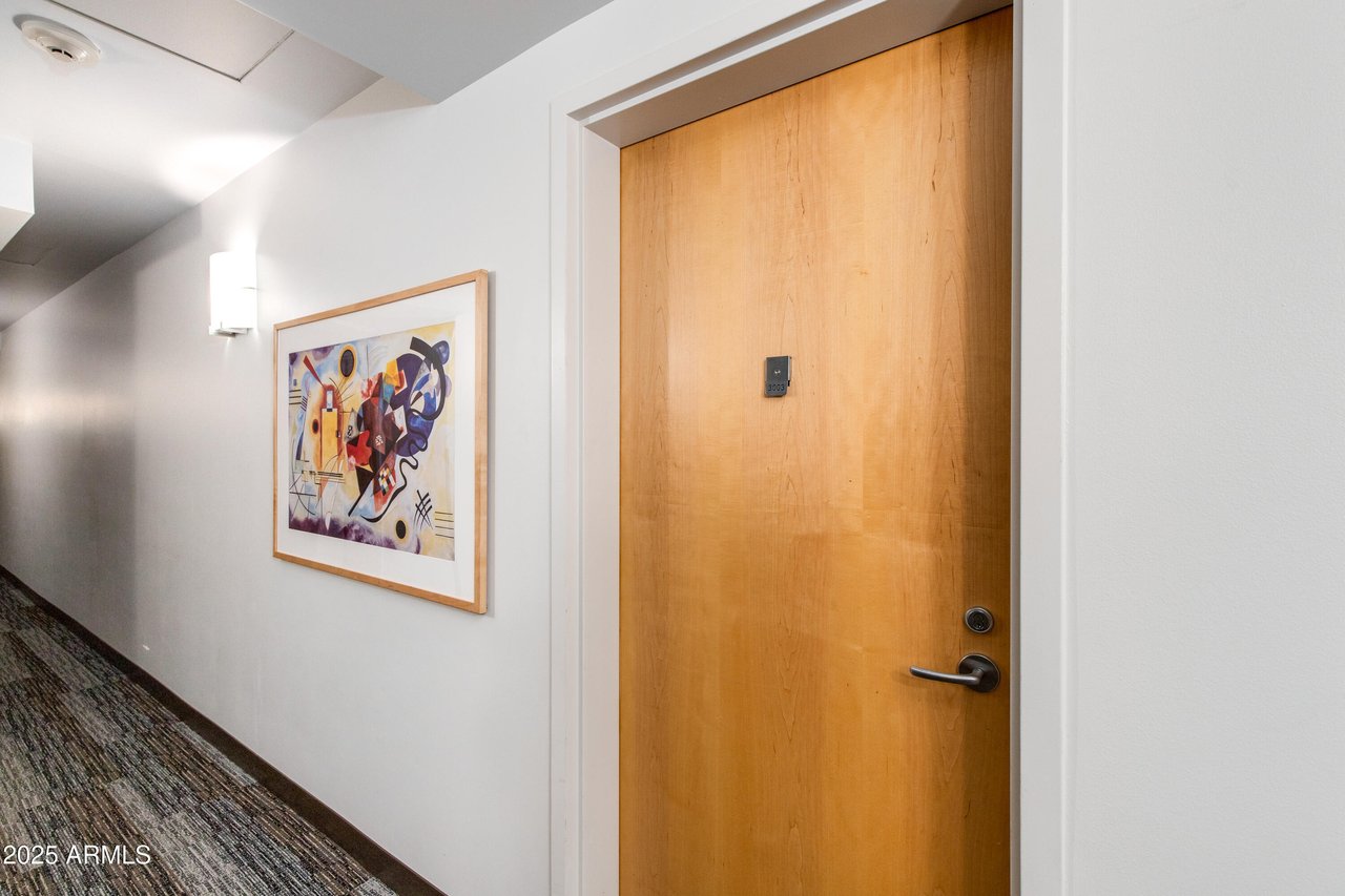 7137 E Rancho Vista Dr, #3003