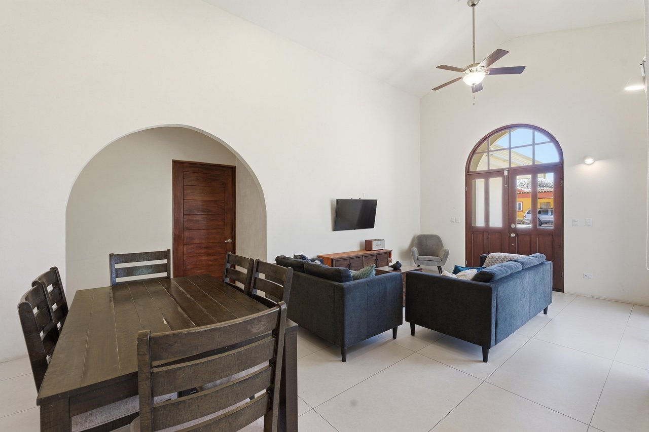 Stella Maris | Tranquil Home Within the Beauty of Altos Los Robles