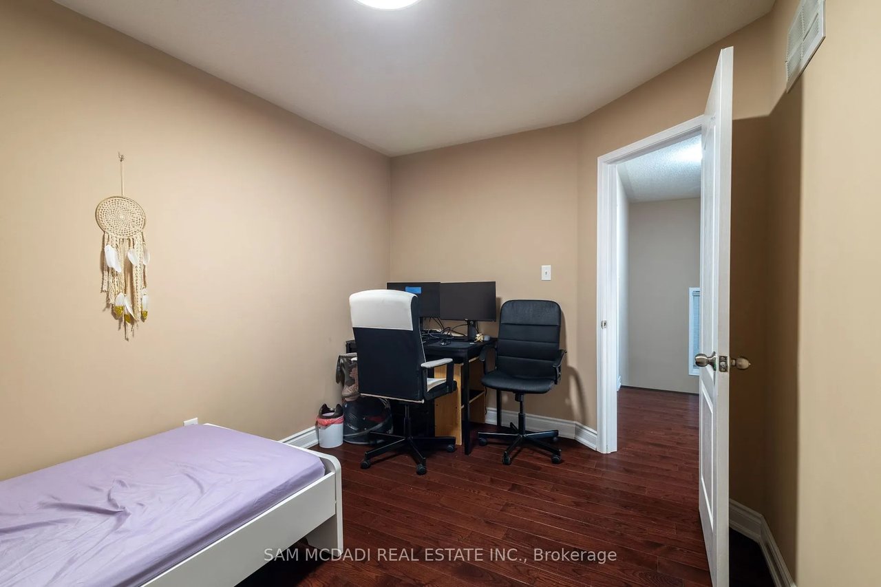 4649 James Austin Dr