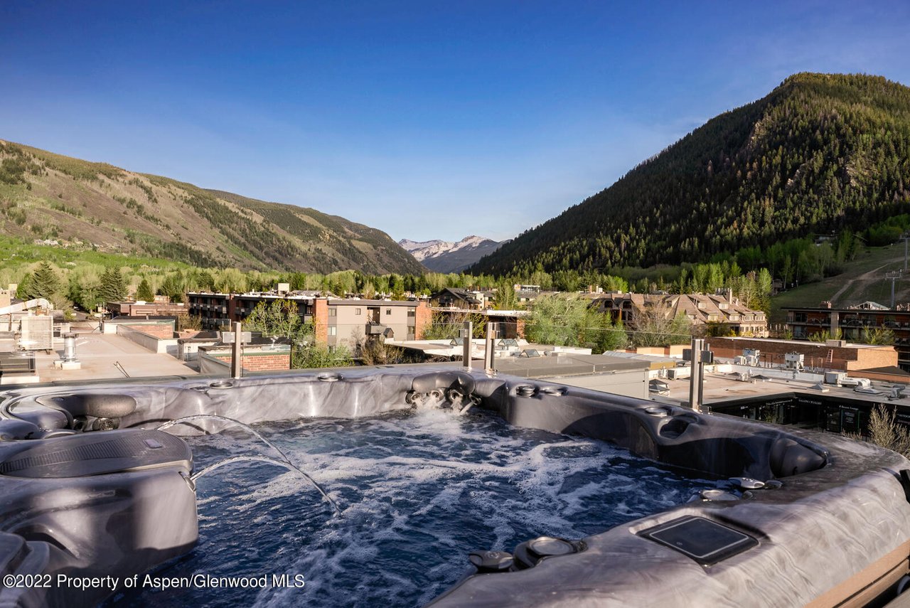 508 E Cooper Avenue, Unit 201