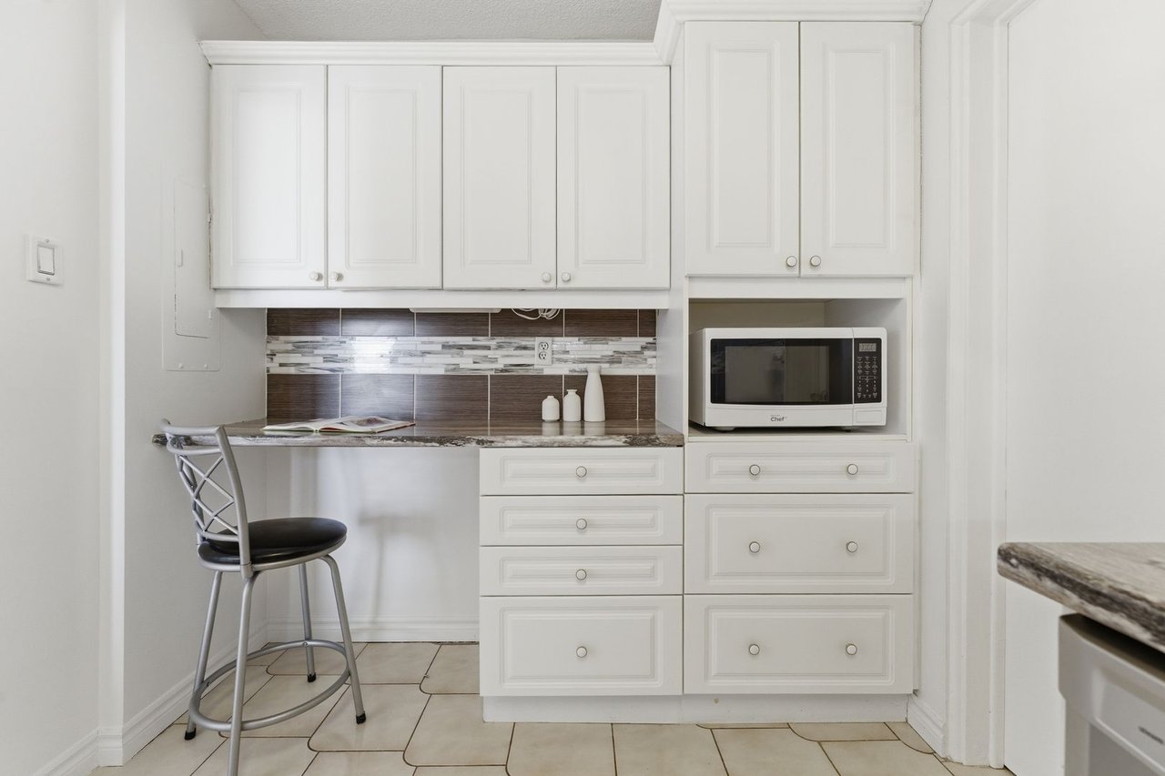 3170 Kirwin Ave 1010