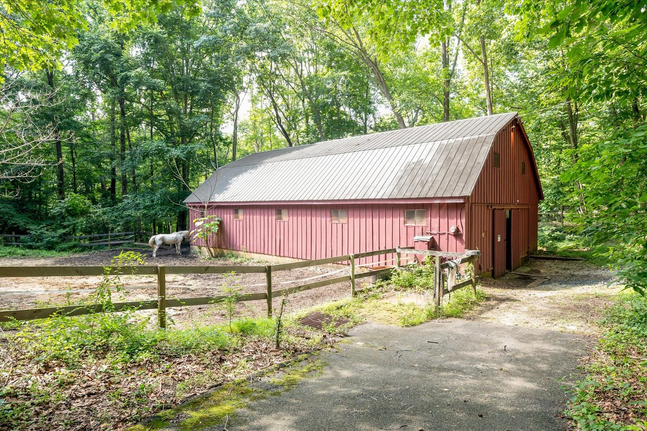 Saefern: A Waterfront & Equestrian Community in Annapolis