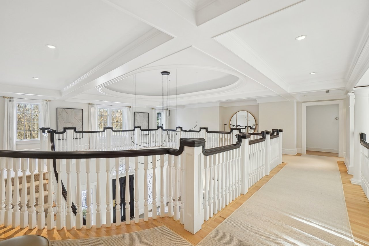 146 Village Rd