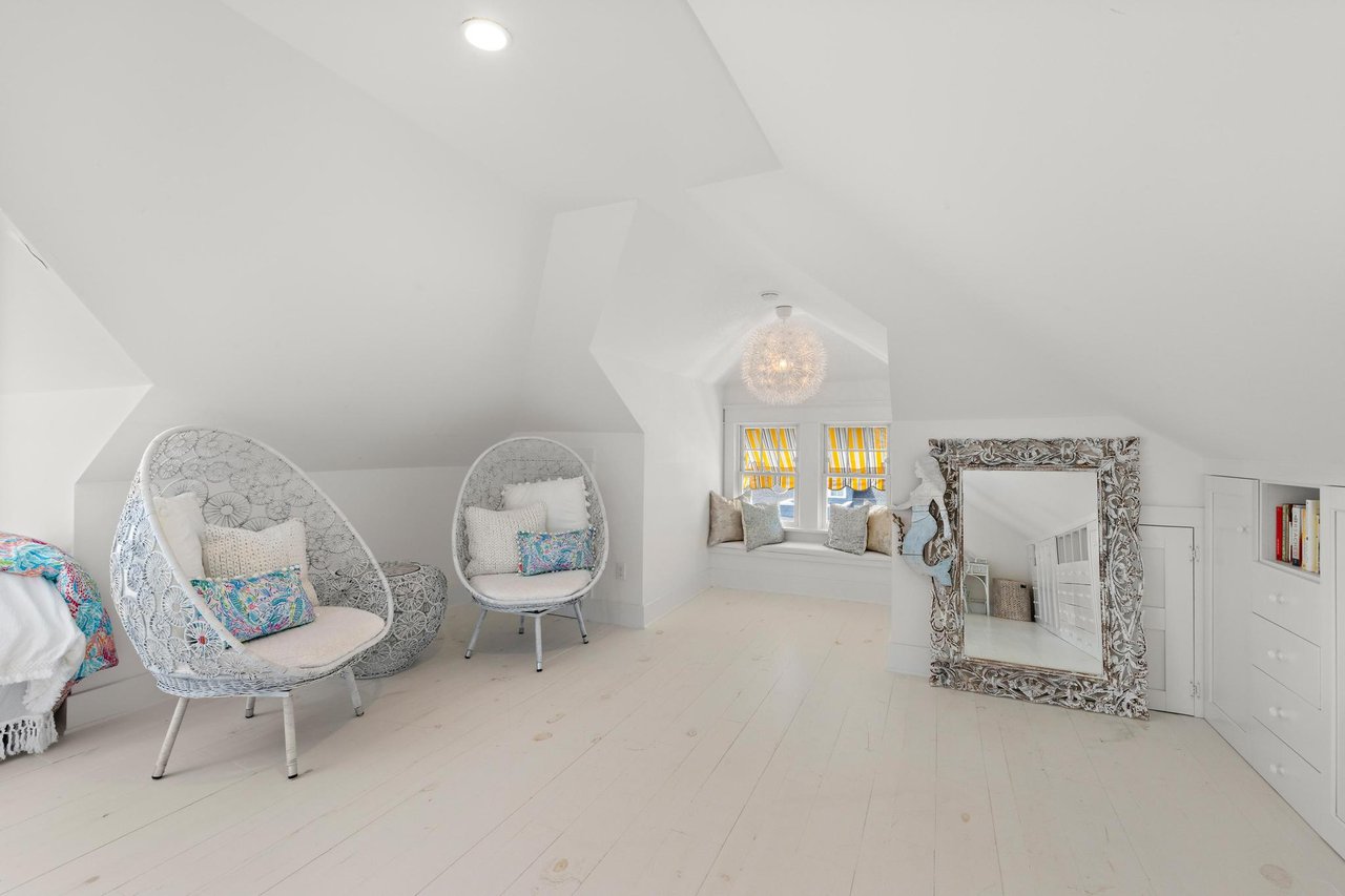 215 Ocean Ave