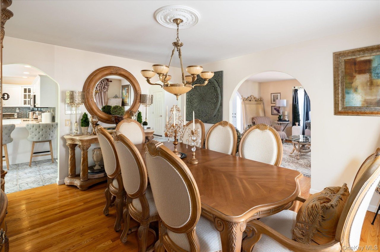 468 Peekskill Hollow Rd