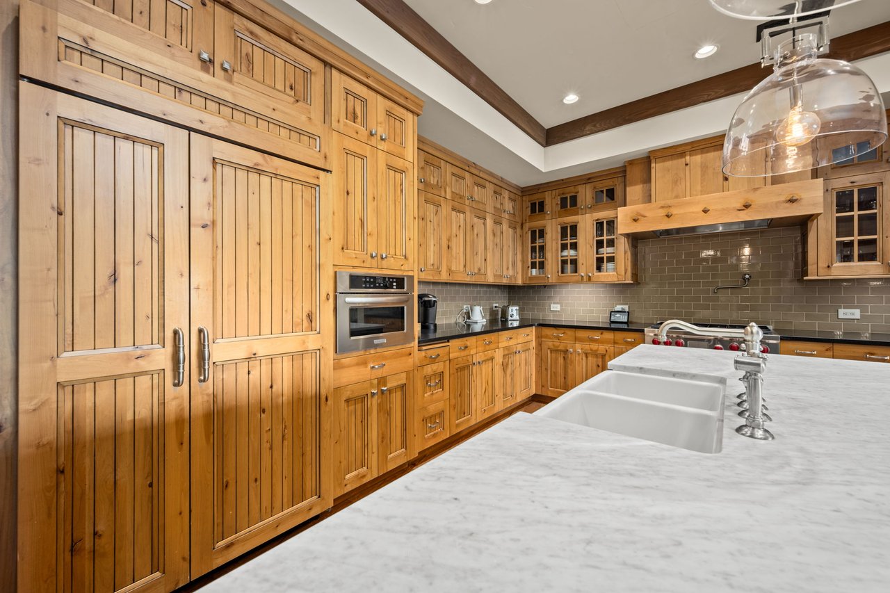 4757 S ARROW POINT DR #305, Harrison, ID 83833