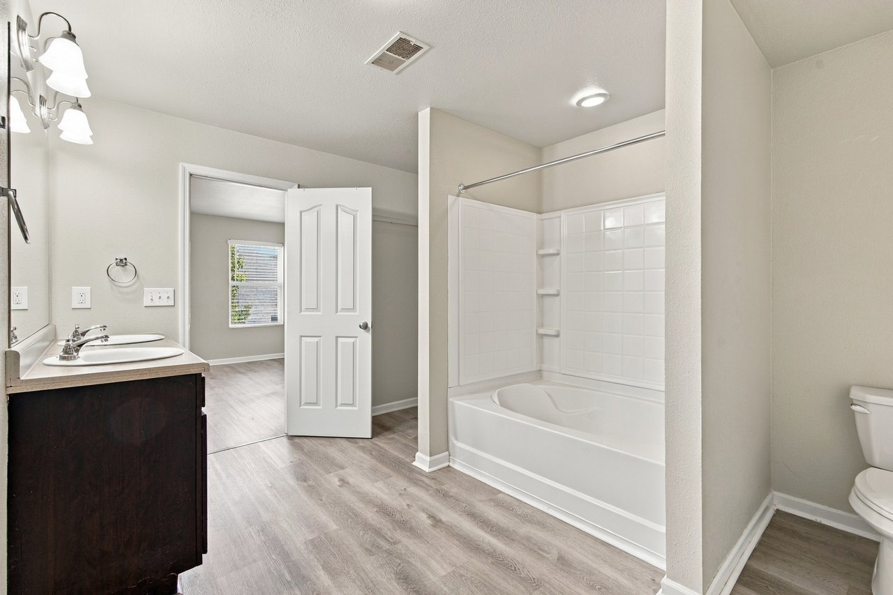 Charming Harvest Home Near Huntsville & Research Park!