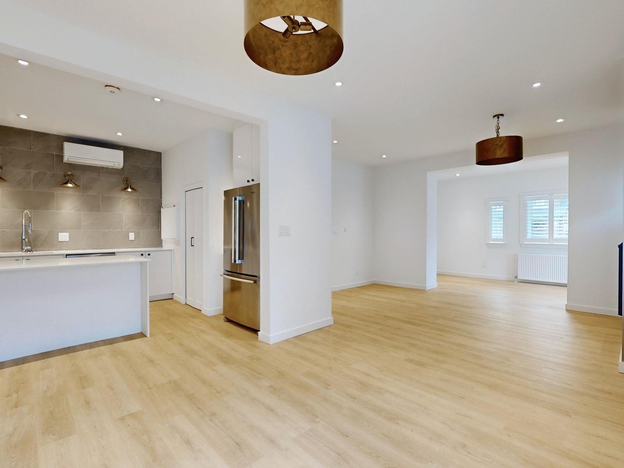 17 Humewood Dr Suite 2