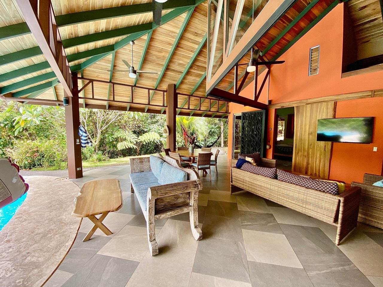 Charming 2-Bedroom Villa on 5 Acres with Creek Access and Income Potential