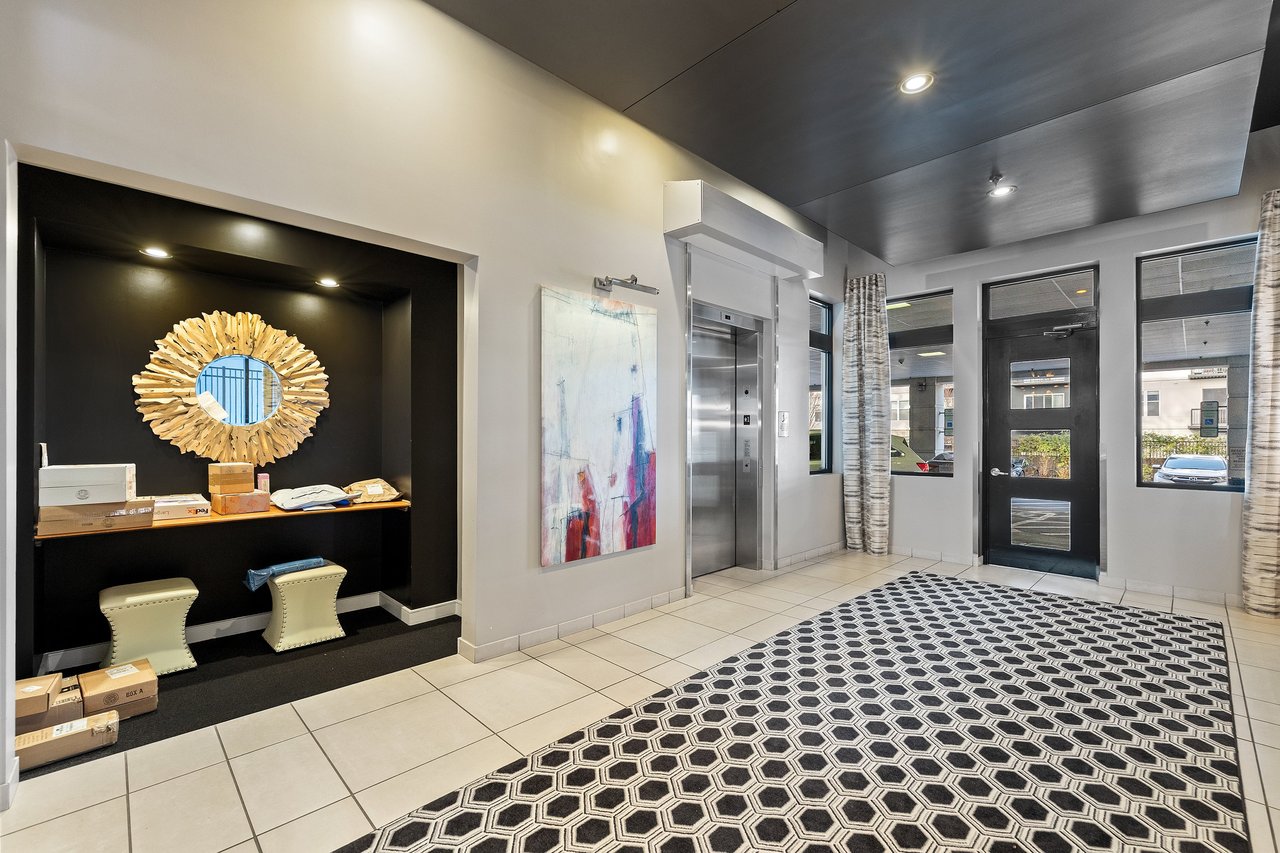 317 W Morgan St #215