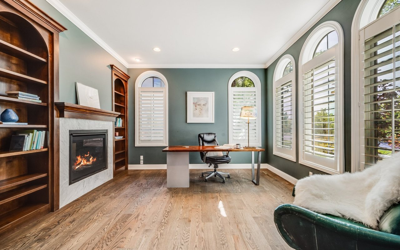 Just Listed: Elegant Escape on Coveted Greenway Park