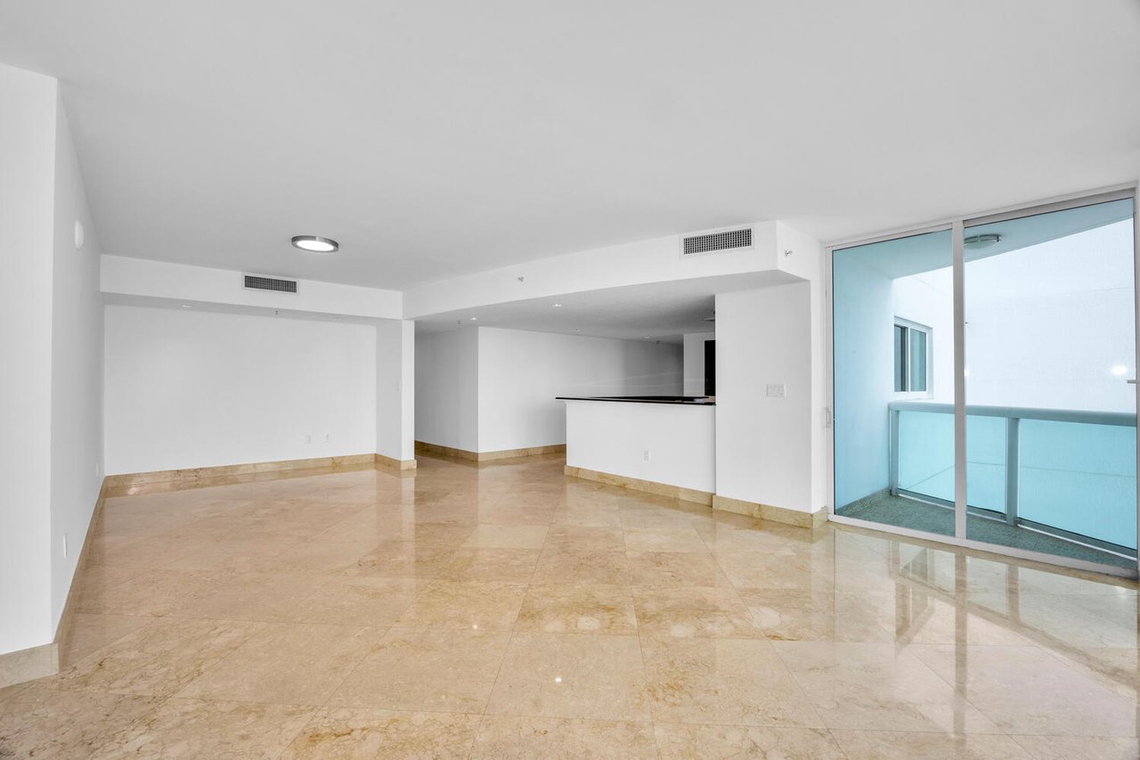 Just Sold at Full Asking Price: The 1800 Club