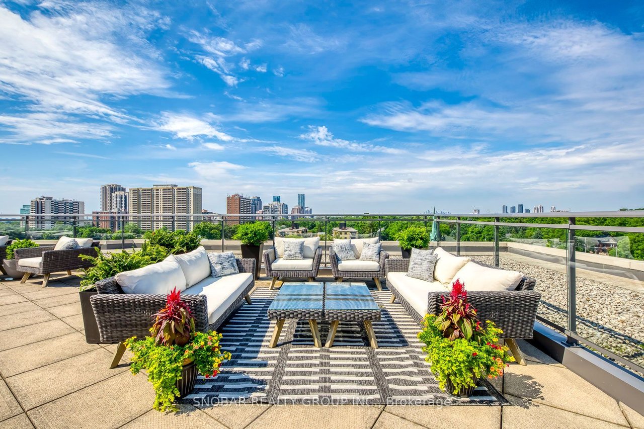 PENTHOUSE WITH GOLF PERKS