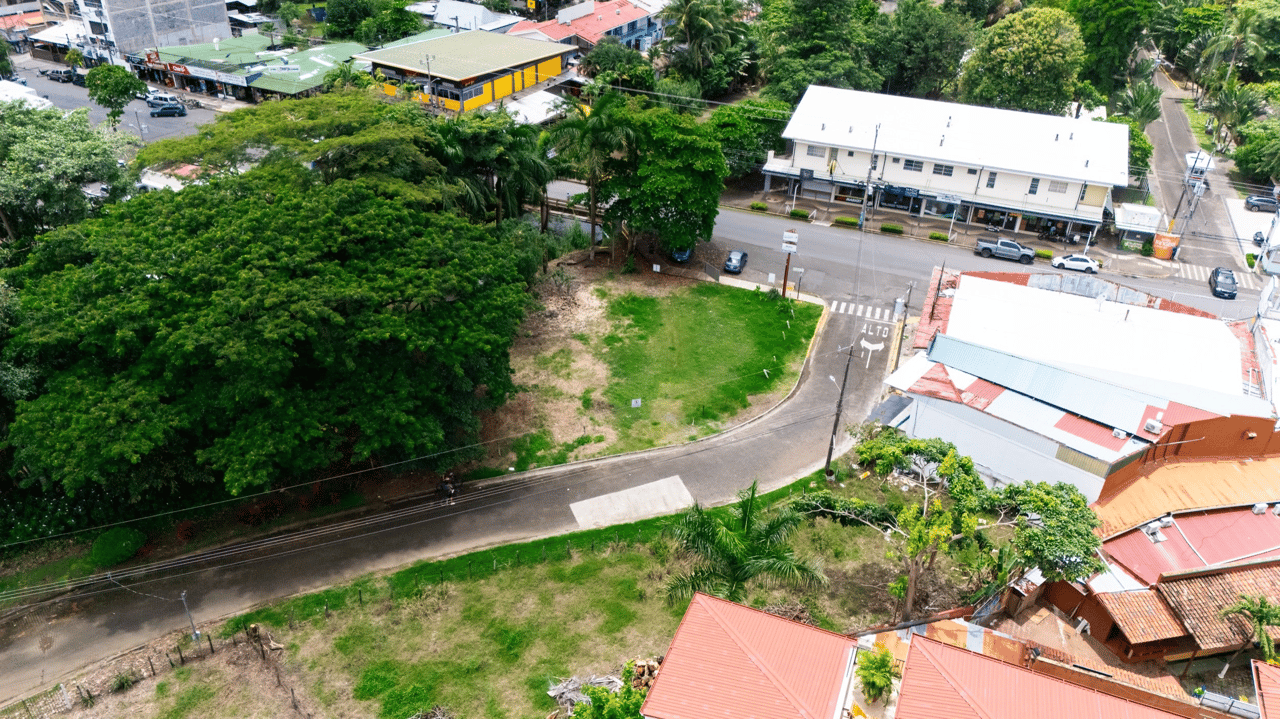 Last Mainstreet Jaco Corner Lot