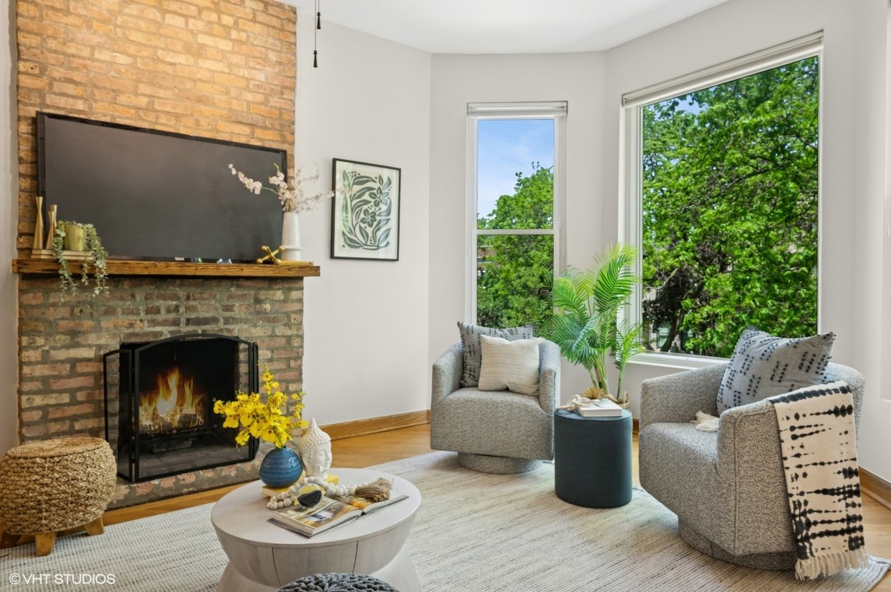 1433 W Cuyler 