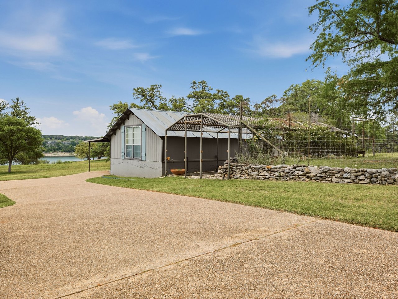 Peach Creek Estate