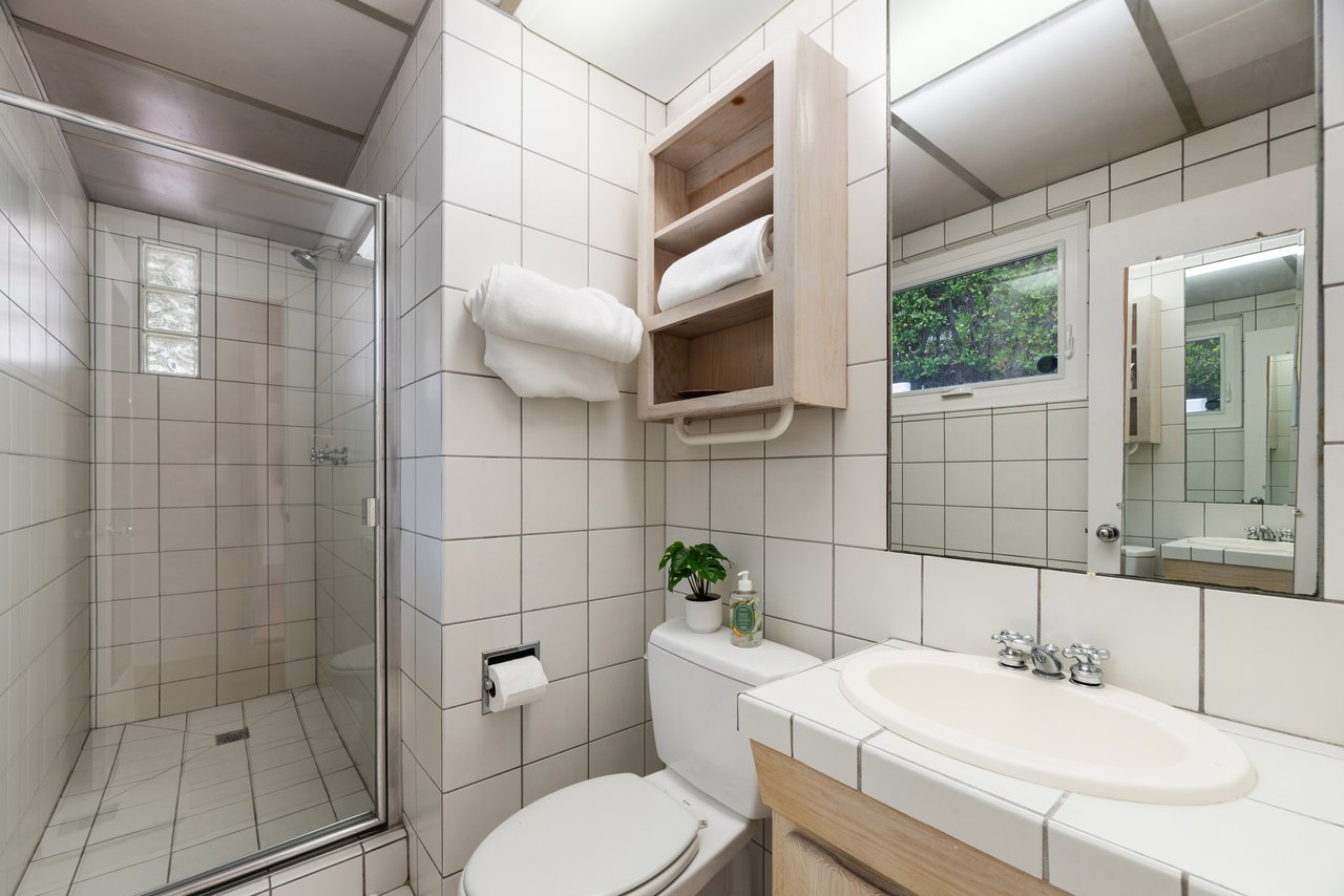 4041 Davana Rd, Sherman Oaks