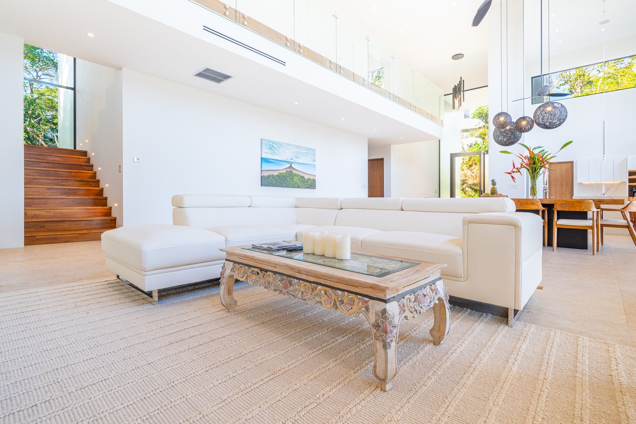 Casa Colibri — Protected Whale's Tail Views From a Private 3-Home Ridge Enclave | Uvita