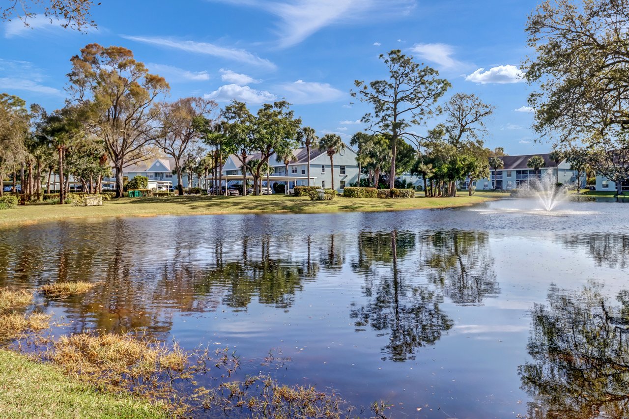 113 Wading Bird CIR # 105 Unit: W-105