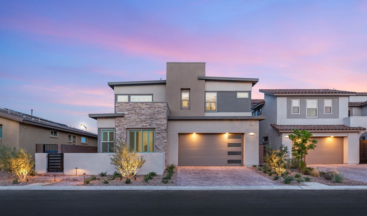 484 Windstone Crest
