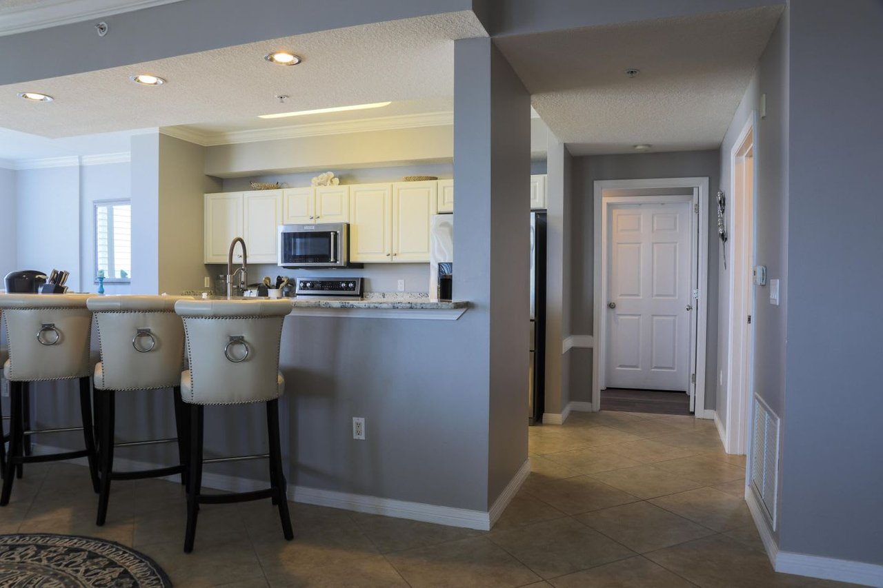  1328 SE Miracle Strip Pkwy #PH01