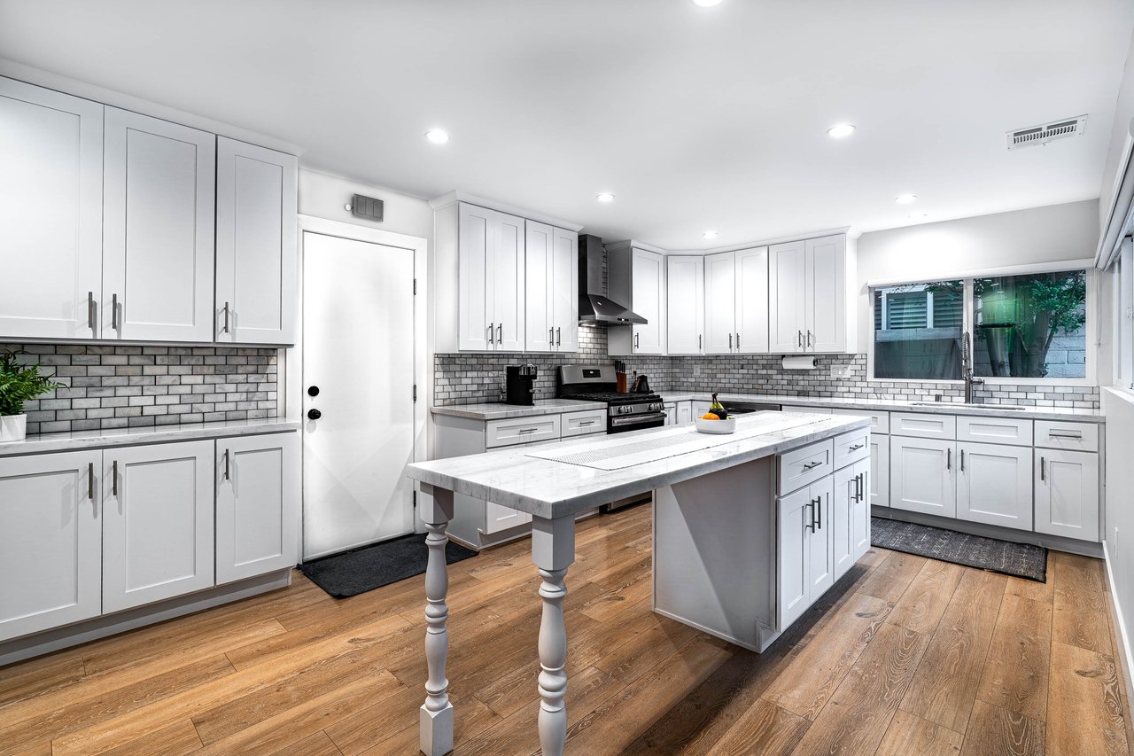 2836 Great Smokey Court