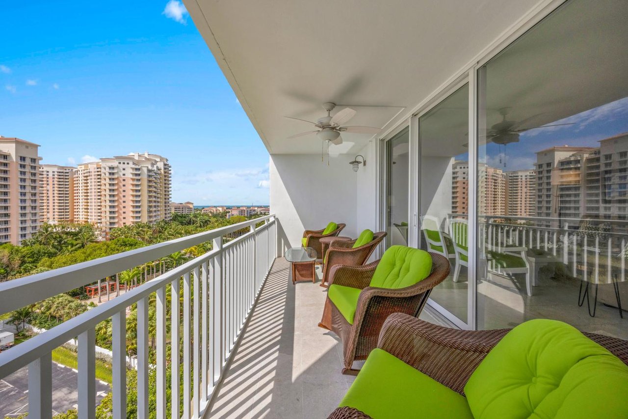 Oceanfront Living in Key Biscayne