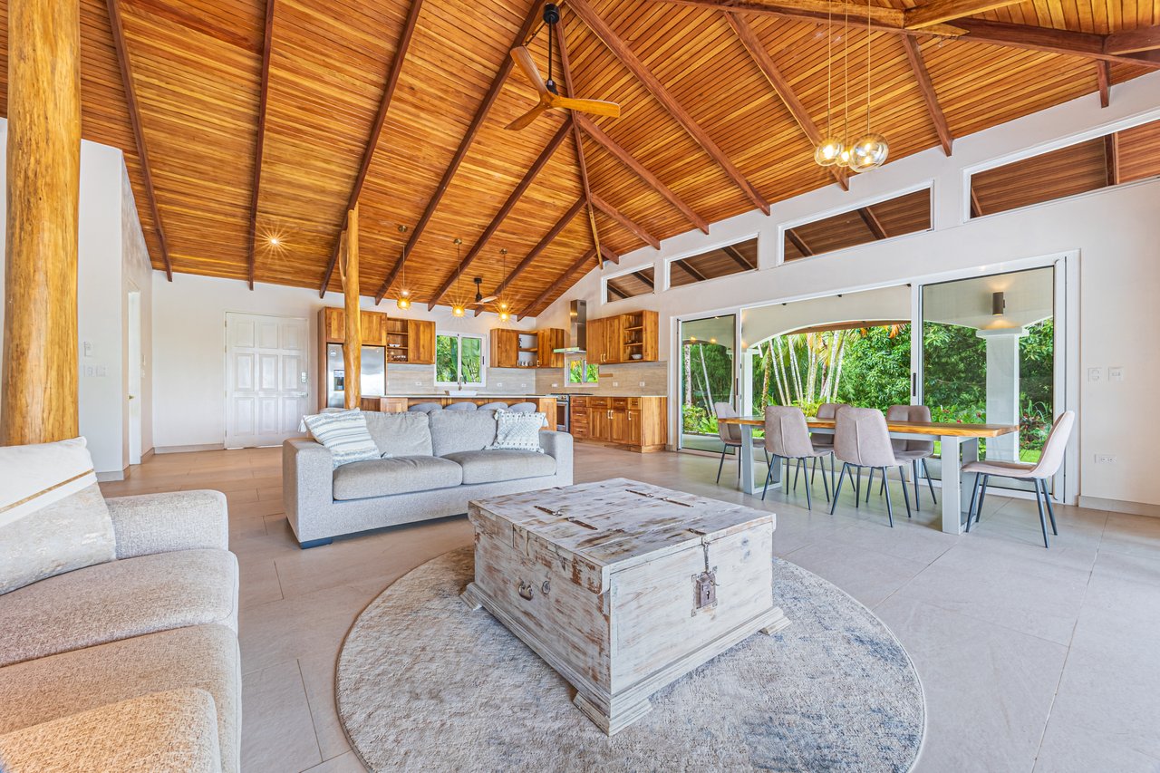 Gorgeous Hacienda-Style Home in Uvita with Ocean Views & in a Fantastic Location!!