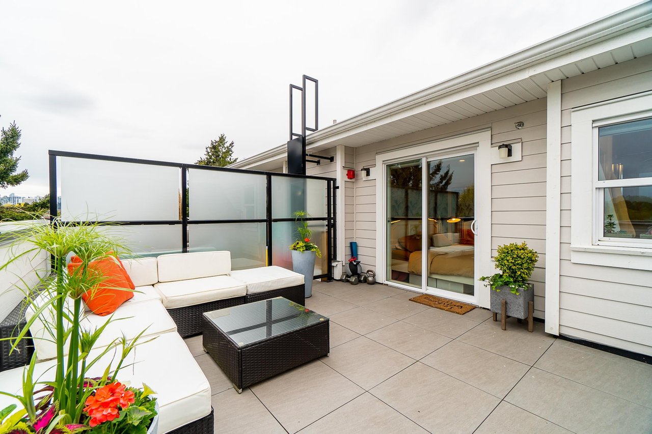 8-2717 Horley St