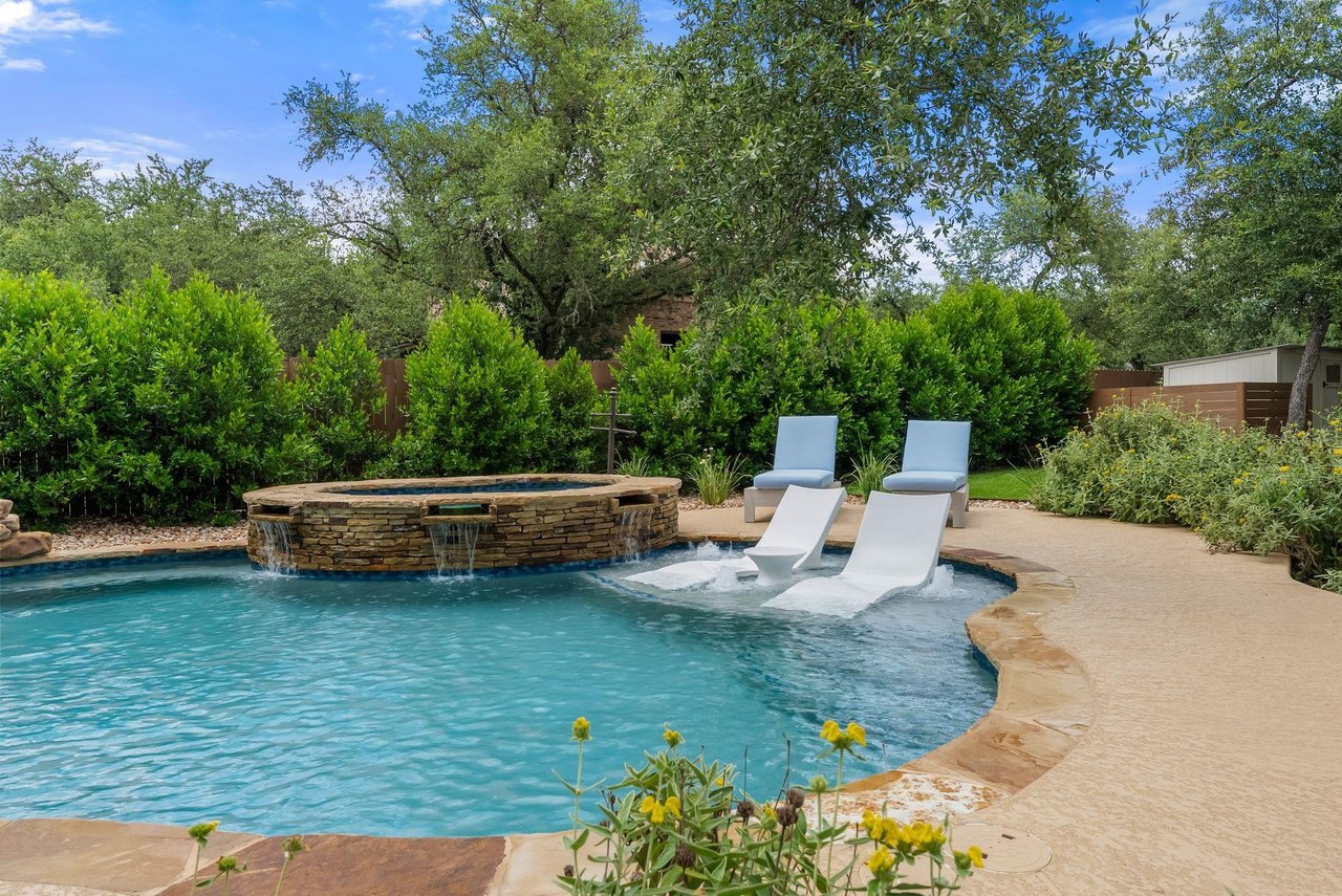 10634 Glass Mountain Trail