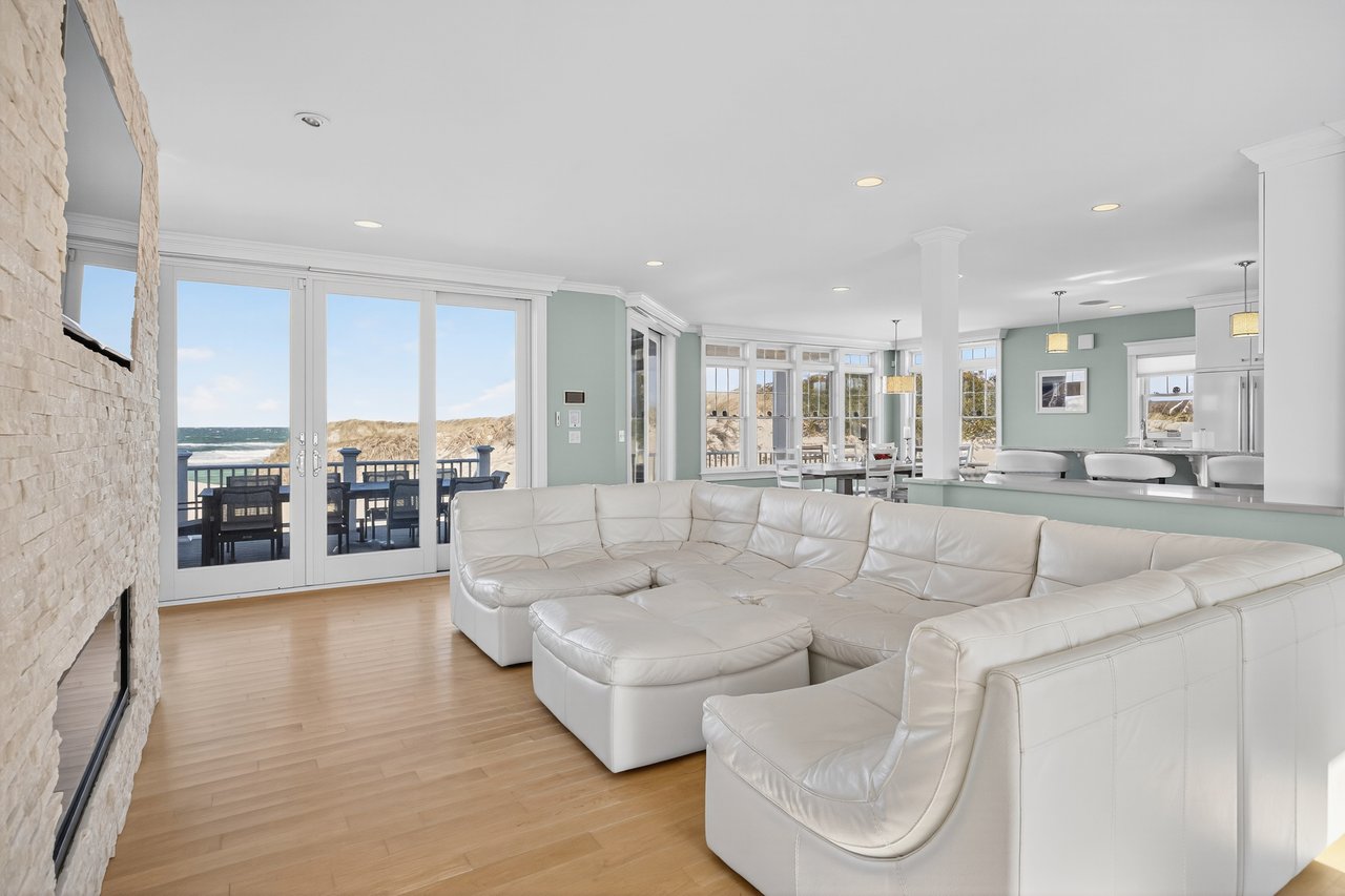 Private Beachfront Residence on Cape Cod Bay