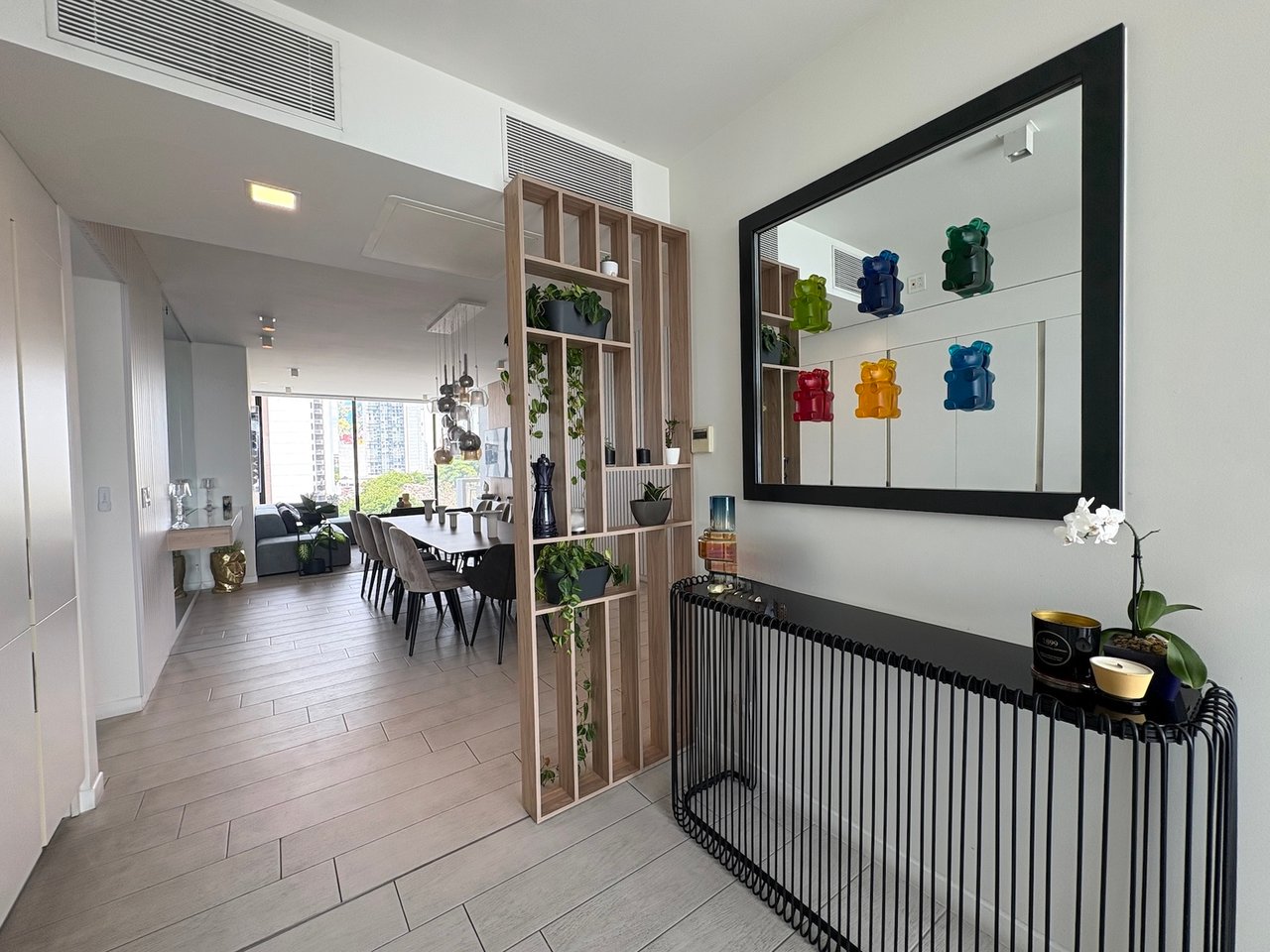 High Floor City View Residence, Sabana and Rohrmoser, San Jose