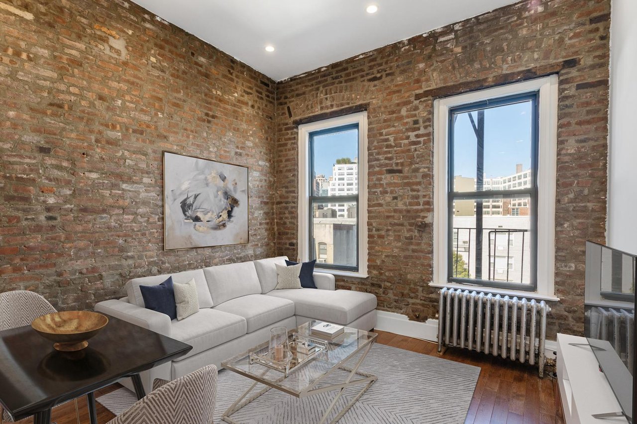 142 Sullivan Street, Apt 26