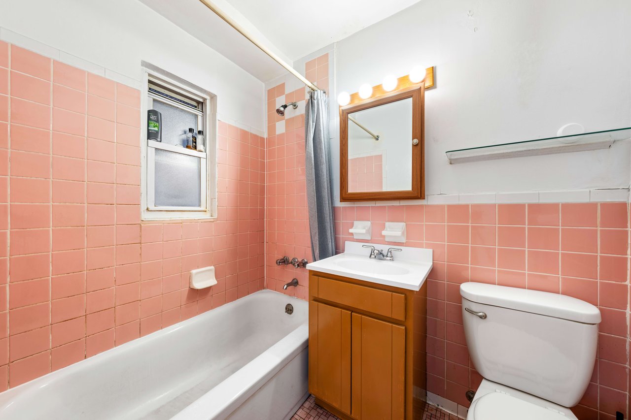 18-24 21st Rd, Unit 1