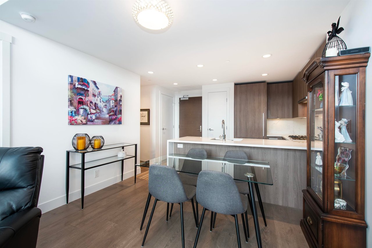 405-2707 Library Ln
