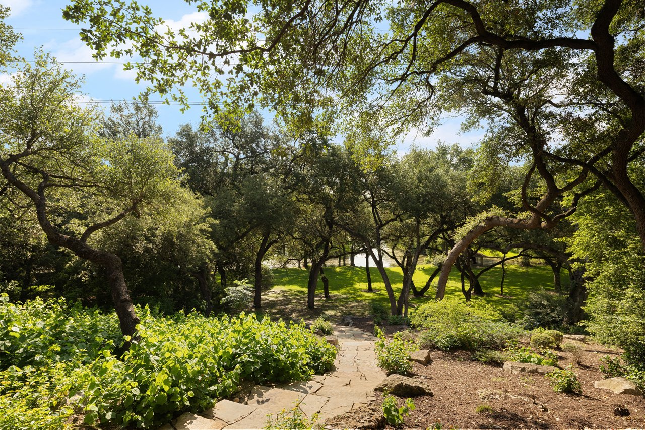 La Vita of Lake Austin in Westlake Hills