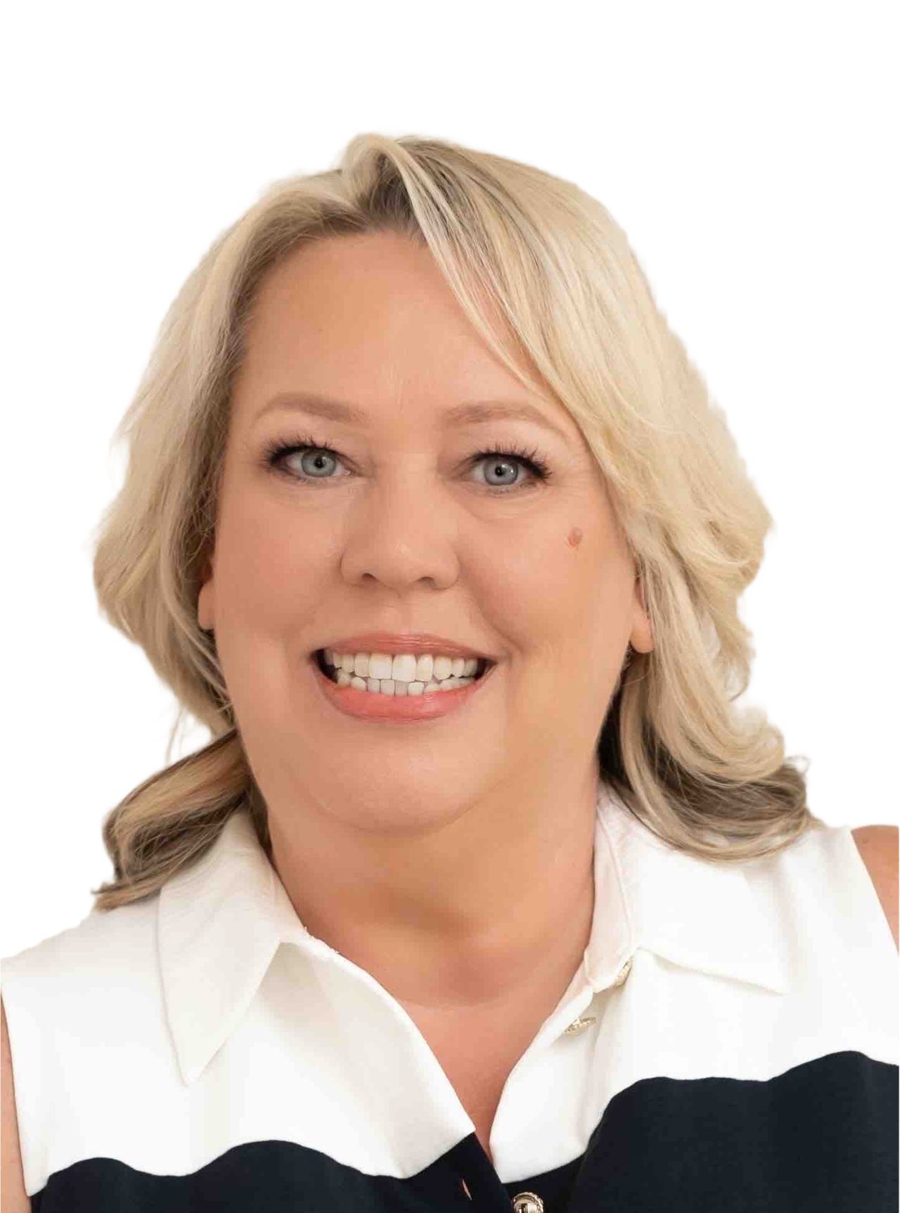 Bonnie Robertson Titusville, FL Real Estate Agent Headshot