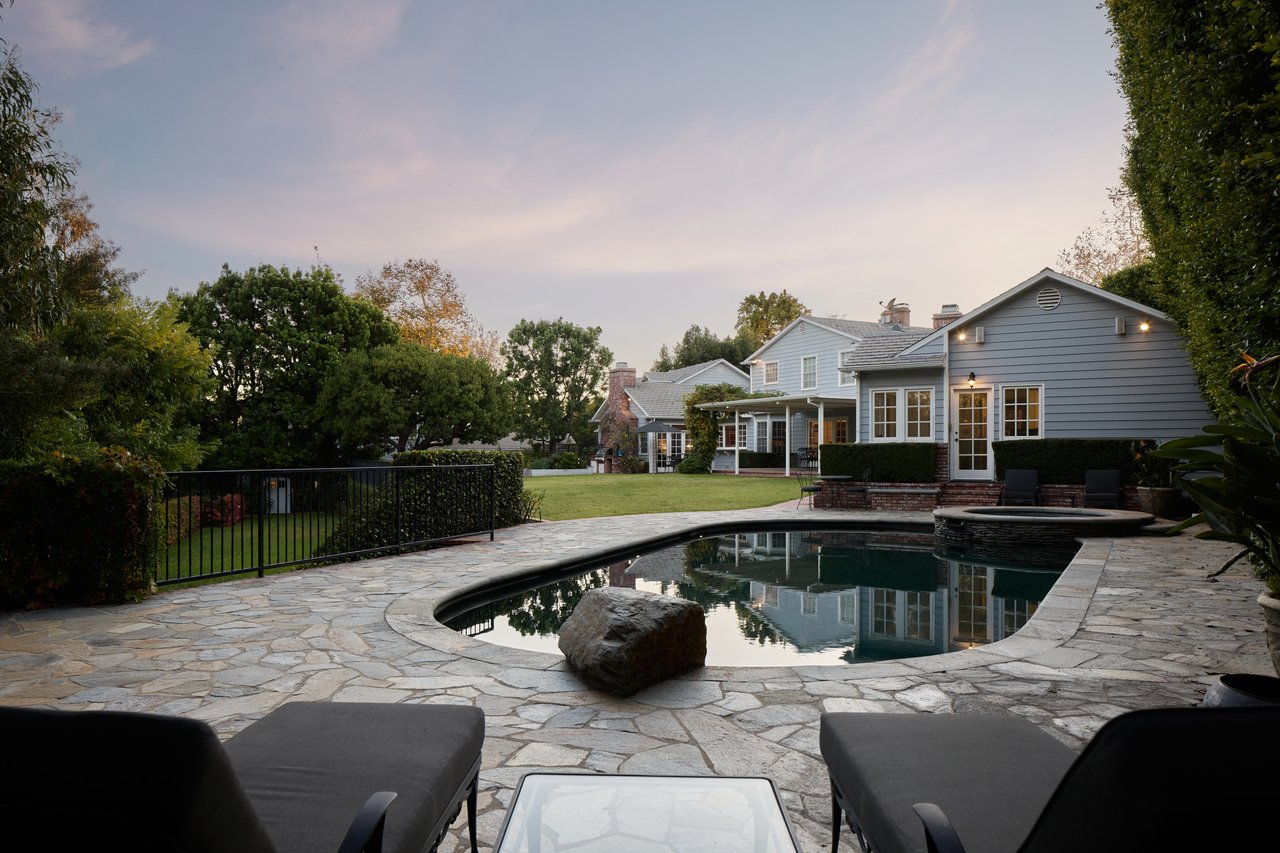 196 Granville Ave, Brentwood