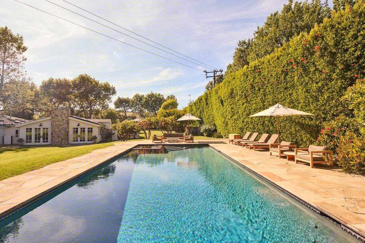 6172 Bonsall Dr