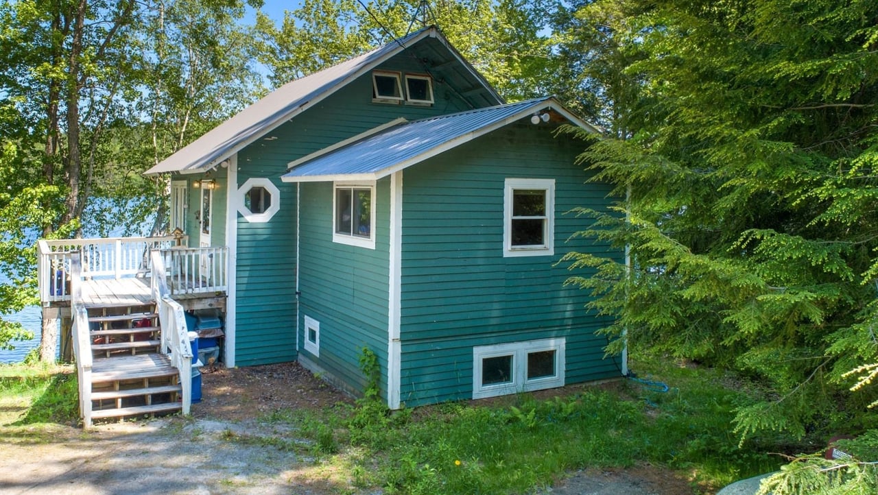 114 Marys Rd