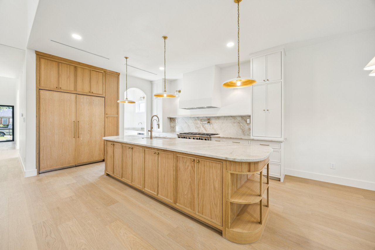 6222 Anita Street