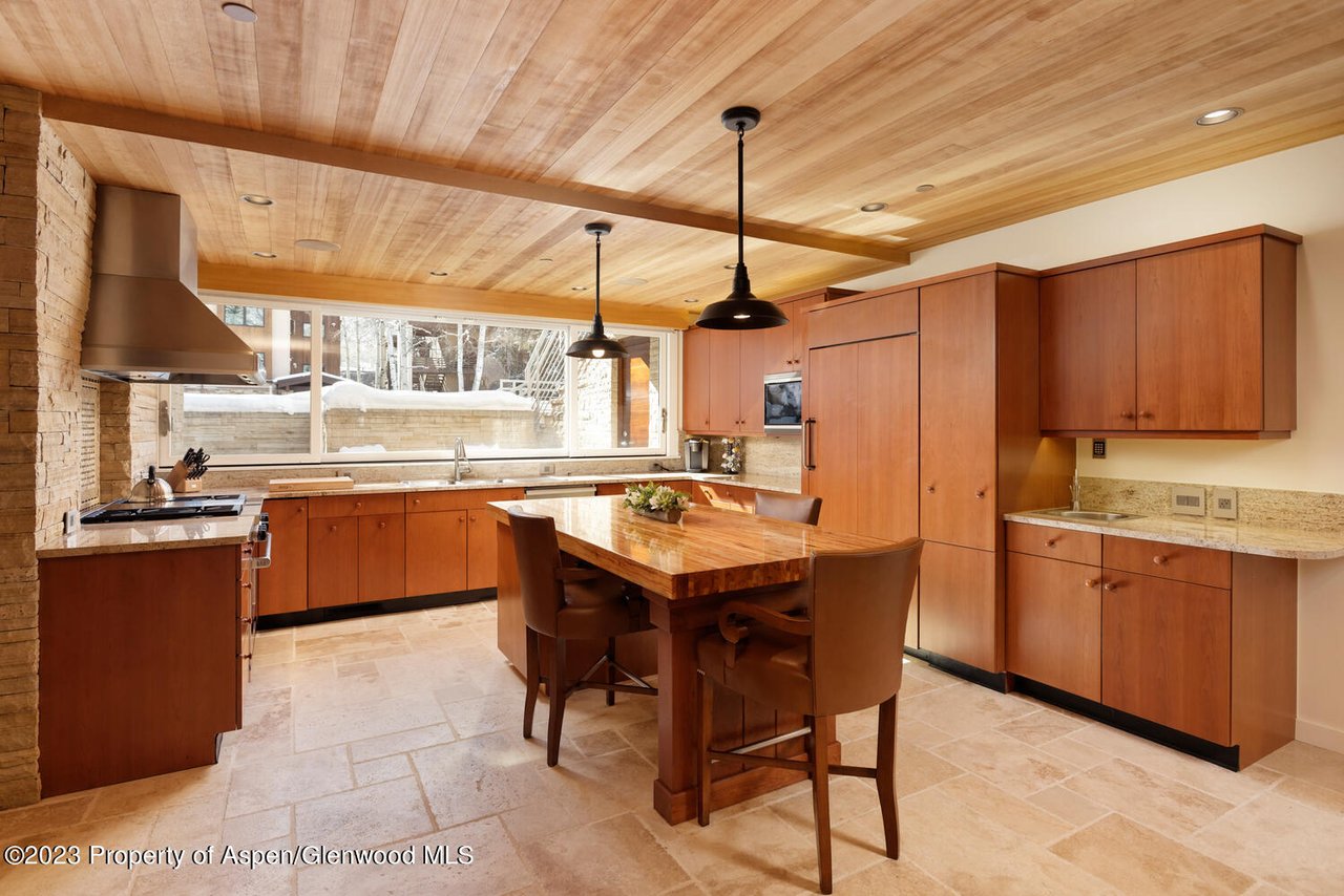 100 E Cooper Ave, #6