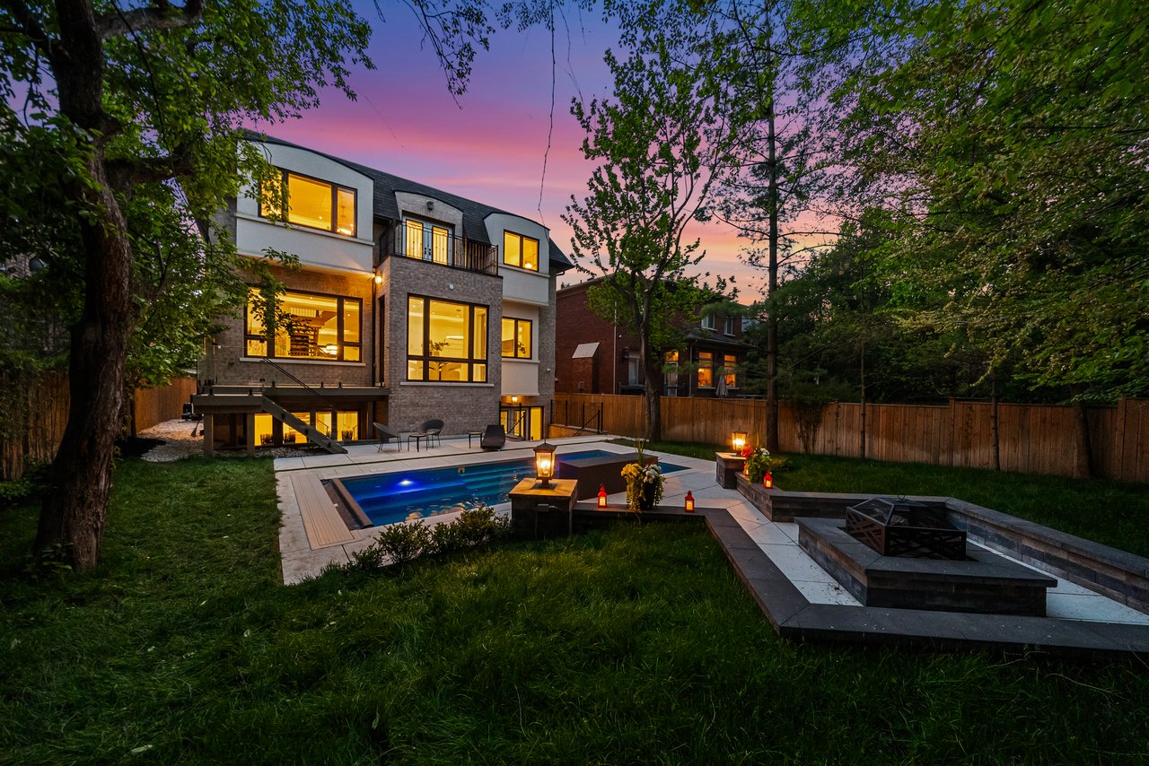 148 Munro Boulevard